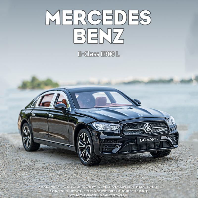 1/24 Benz E-Class E300 L Alloy Car Model Diecast Toy Metal Vehicles High Simulation Sound And Light Pull Back Toy Car Collection Gift