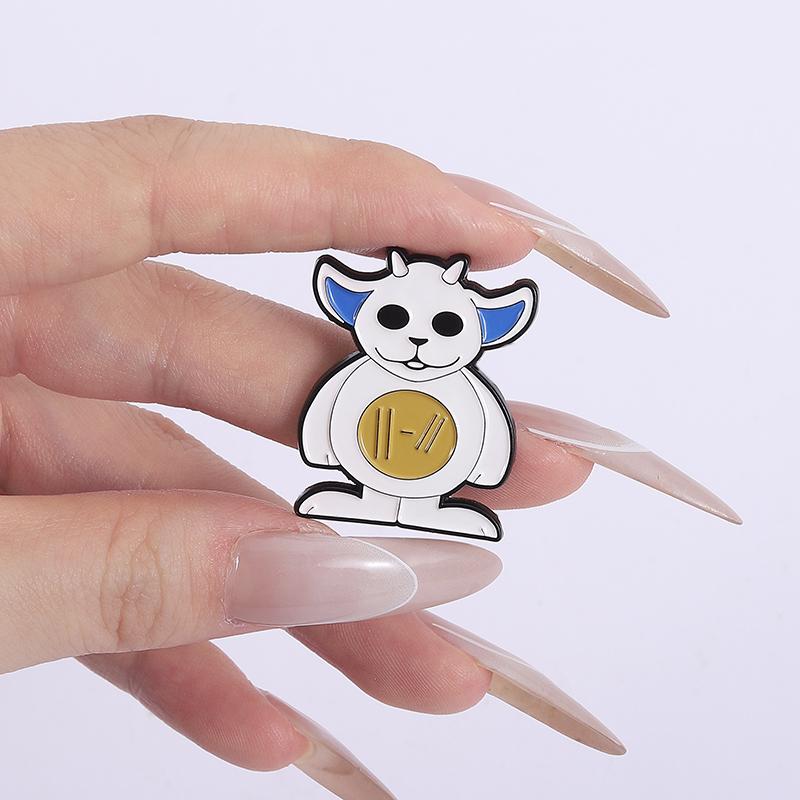 Pilot Zeichentrickfigur Emaille Anstecknadeln Custom Niedliche Tiere Broschen Reversabzeichen Kleidung Lustiger Schmuck Geschenk für Kinder Freunde