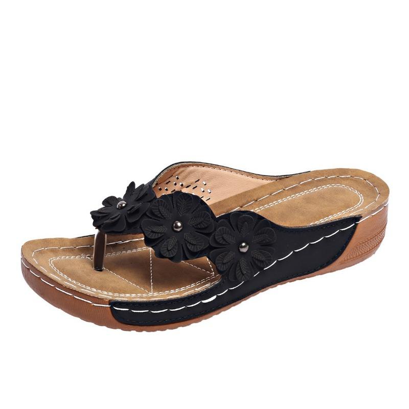 Spring and summer new fashion toe cover foot slope heel cool slippers women's casual women's flower flip-flops