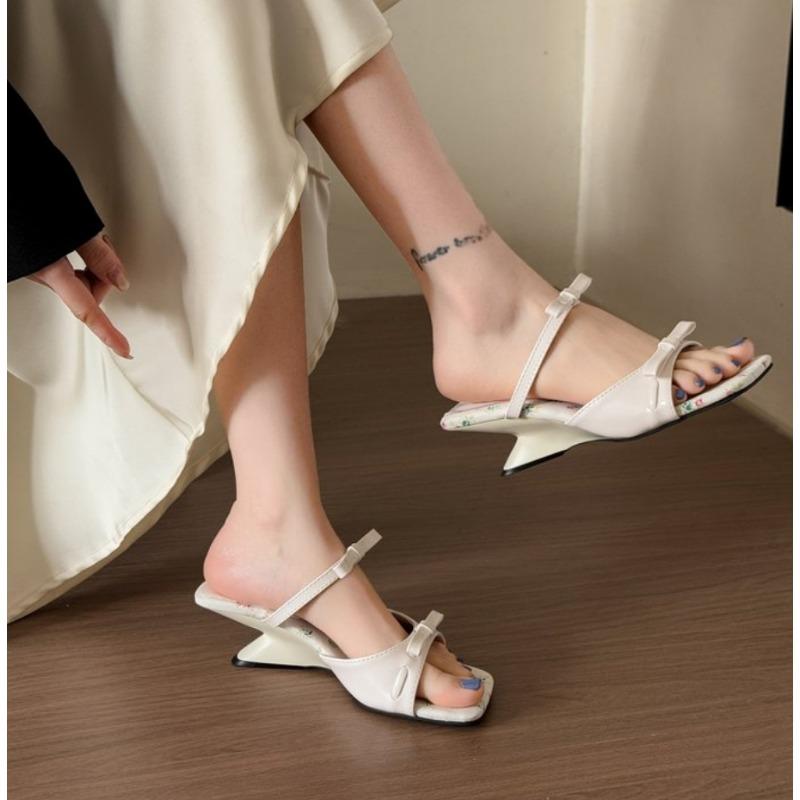 Fashion 2025 Summer Strange Style Heel Women Slippers Fashion Open Toe Butterfly-knot Ladies Dress Sandals Lazy Wedge Shoe