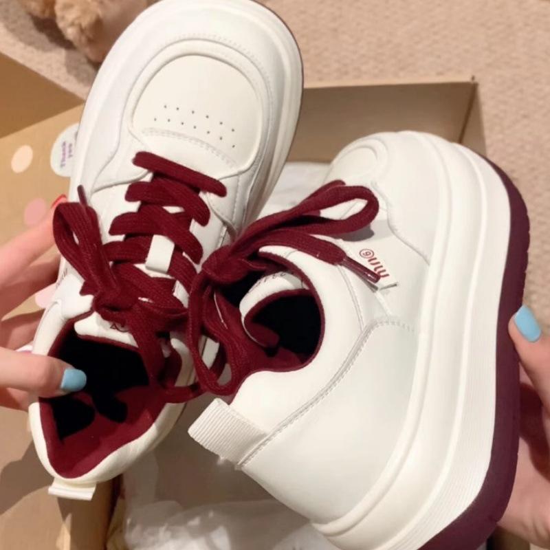 

Женские повседневные кожаные туфли на платформе с круглым носком - 2024, корейский стиль, легкие, белые, коллекция осень/зима Size 39 красный/белый