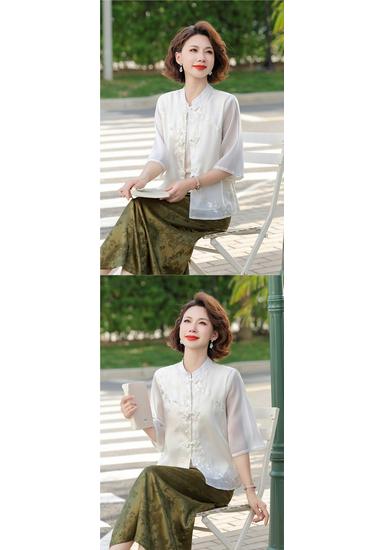 2026 Chinese Style Summer Blouse: Stylish Short-Sleeved Top for Middle-Aged and Elderly Women