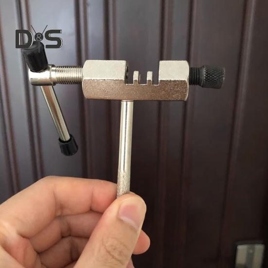 Bike Chain Breaker Remover Tool Steel Bicycle Chain Breaker Splitter Cutting Device Cycling Bicycle Repair Tool