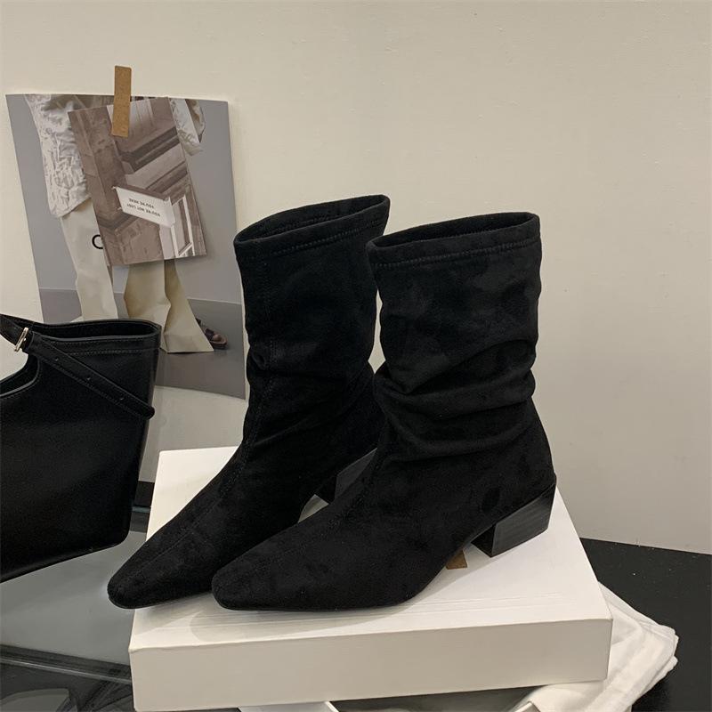 Новый модный тренд женские ковбойские сапоги с острым носком - Удобные и легкие сапоги увеличивающие рост не утомляющие ноги 35 чёрный 4469₽