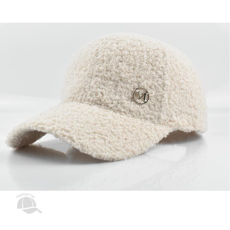 Winter Solid Color M Logo Baseball Cap - Women's Lamb Wool Peaked Hat, Outdoor Warm Casual Fashion Fluffy Visor