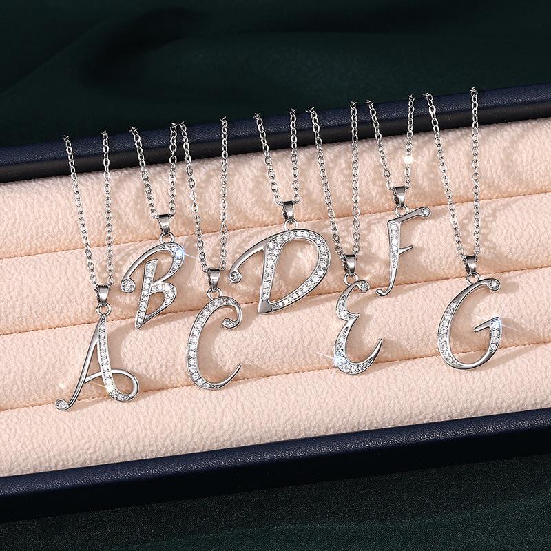 New Design 26 English Letter Zircon Pendant Necklace Trendy Temperament Personality Necklaces Fashion Jewelry Gift