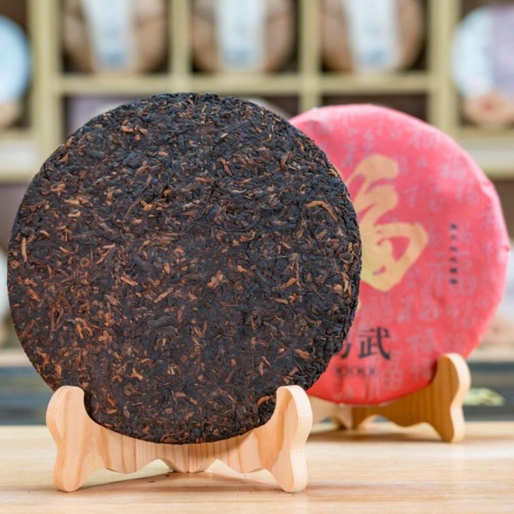 Yunnan Baifu Yiwu Alte Baum Reifer Puer Tee Kuchen 357g