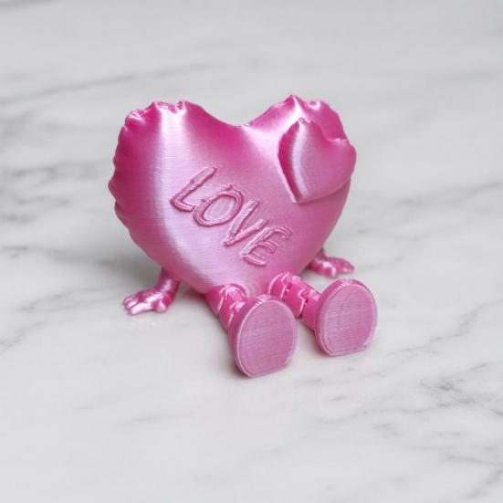 Heart Tabletop Decoration Love Figurine with Articulated Legs, 3D Printed Shape Statue, Legs for Home Office, Romantic Gift Valentine's Day