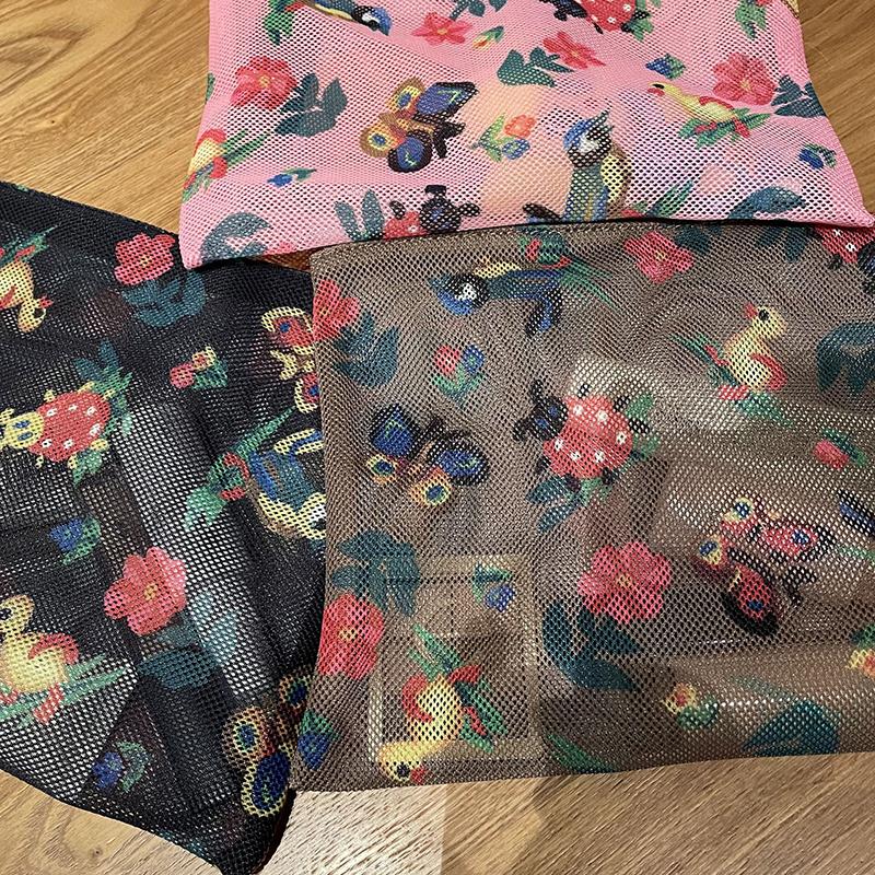 Vintage Japanese Style Cartoon Printing Large Capacity Makeup Storage Bag With Wash Bag Facility Cosmetic Bag For Travel