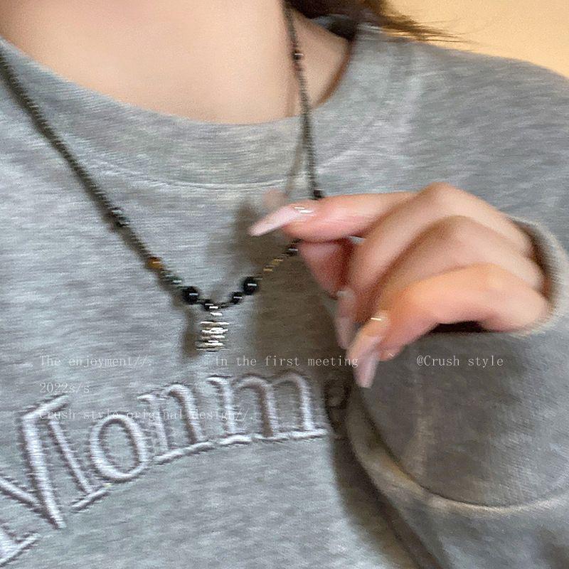 Retro Chinese Lion Dance Beaded Necklace - Versatile Ethnic Clavicle Chain for Women