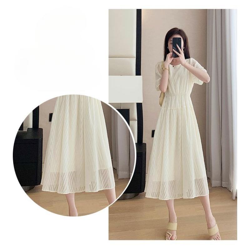 French Style Summer Dress for Petite Women Chiffon Slim Fit Round Neck Elegant Knee Length Flowy Dress