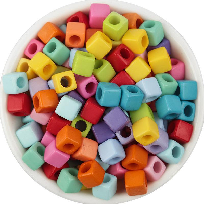 100-Pack Acrylic Square Beads: Solid Color, Large Hole for DIY Colorful Beading Projects