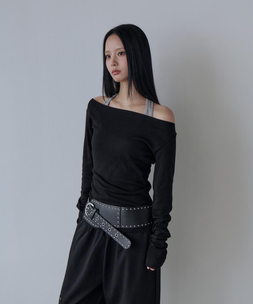 5OML Sleeveless Layered Off-Shoulder Long Sleeve (Black)