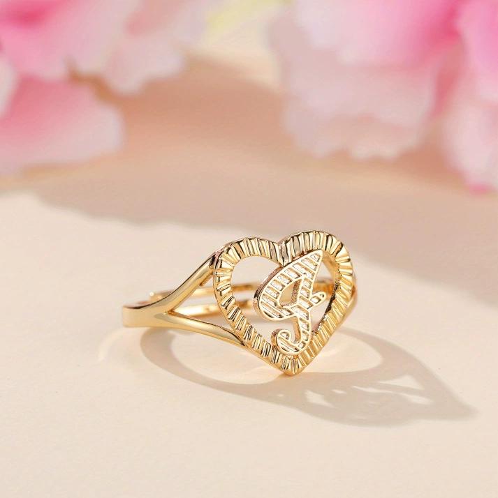 1pc Vintage Hollow 26 Letter Adjustable Ring Fashionable Casual Couple Accessory