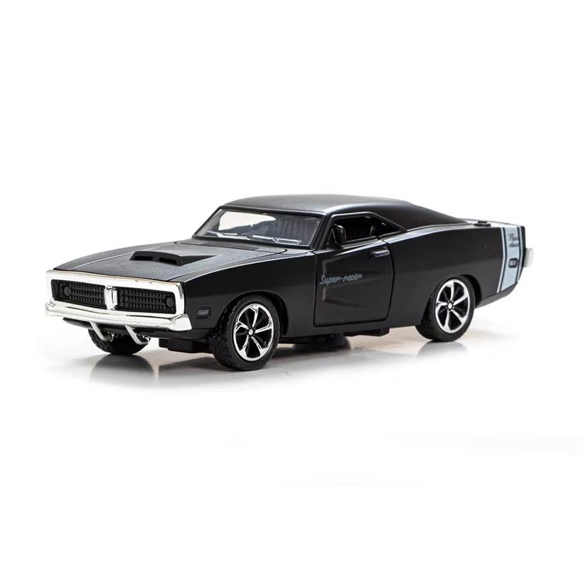 1:32 Challenger Vintage Classic Alloy Car Model Diecasts Toy With Sound and Light Vehicles Decoration Toys For Kids Gift