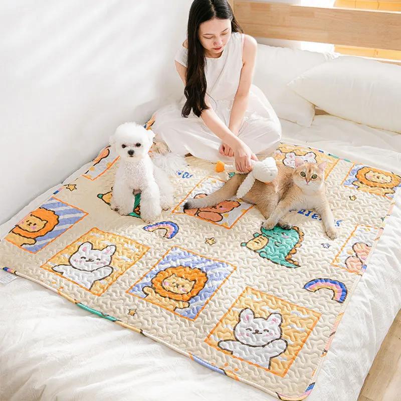 

Pet Dog Floor Mat Spring and Summer Cold Mat Cat Dog Sleeping Supplies 50 50cm