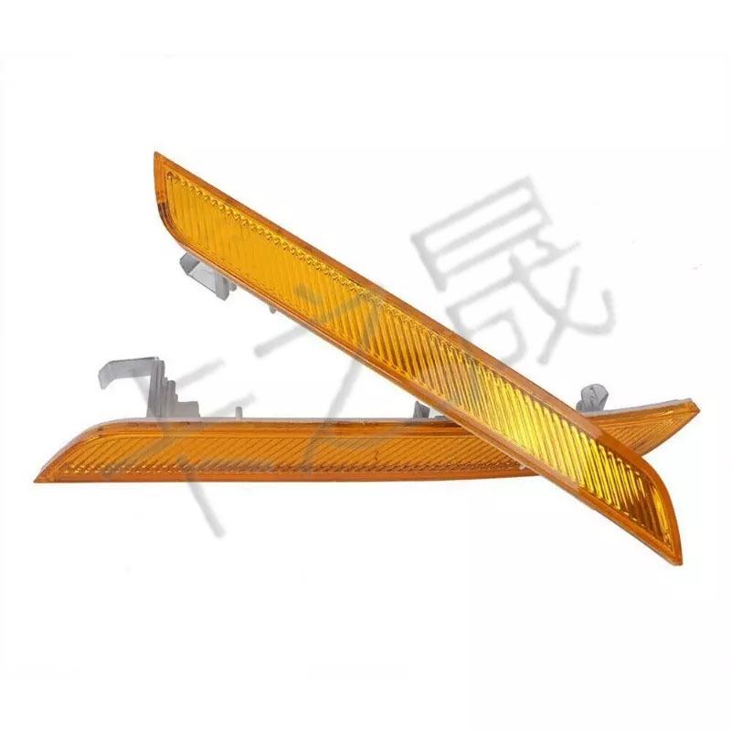 Катафоты переднего бампера BMW X6, Желтые, Номера деталей 63147179991 и 63147179992