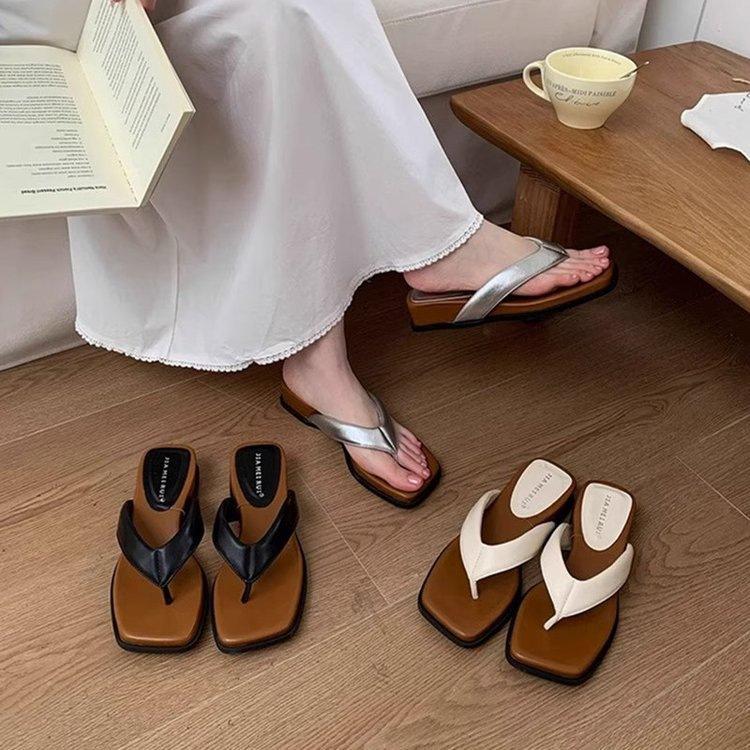Thick-soled Heel Heel Cold Slippers Women's Summer Flip-flops 2025 New with Skirt Beach Sandals