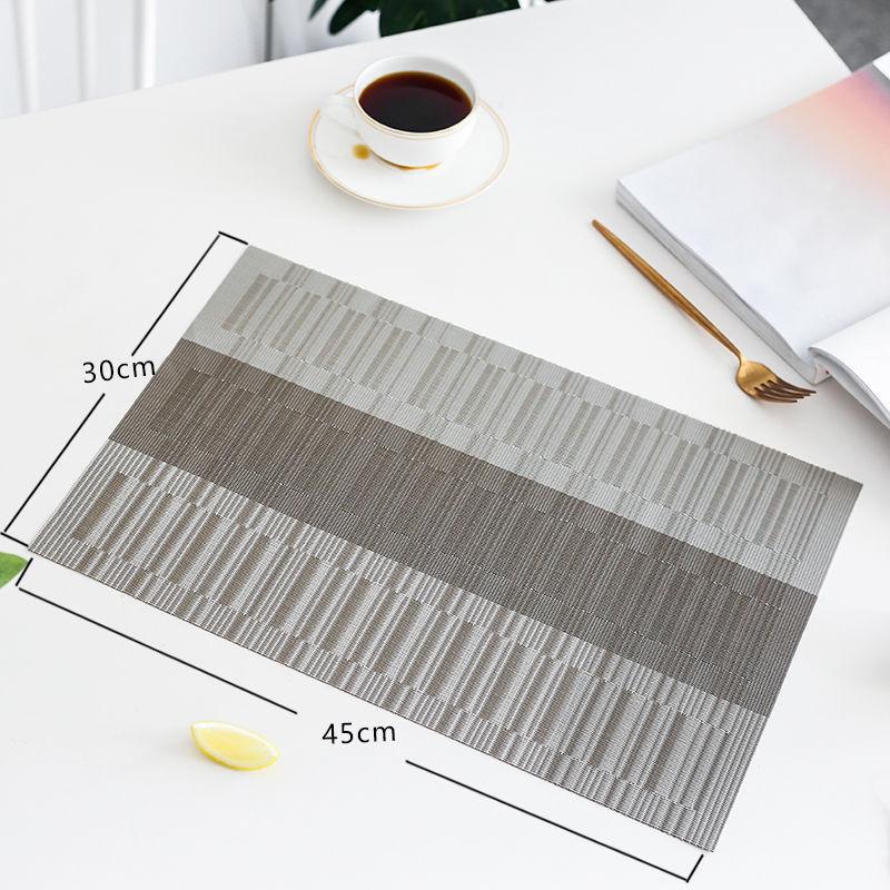 Japanese Style Bamboo Gradient Placemat Set, Non-Slip Heat Resistant Washable Polyester Table Mats for Kitchen Dining Table, Indoor & Outdoor Use