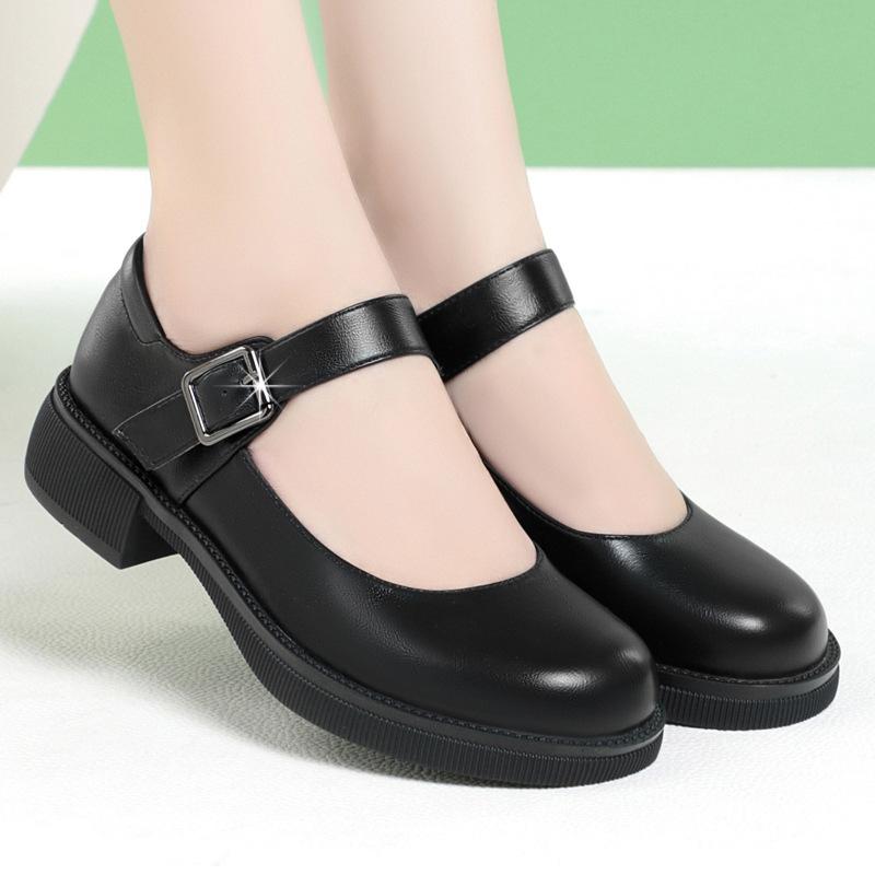 

3,5 см Дышащие Туфли из Лакированной Кожи с Мелким Вырезом Женские Мэри Джейнс Осень 2025 Средний Квадратный Каблук Туфли Черные для Офиса Мама 36