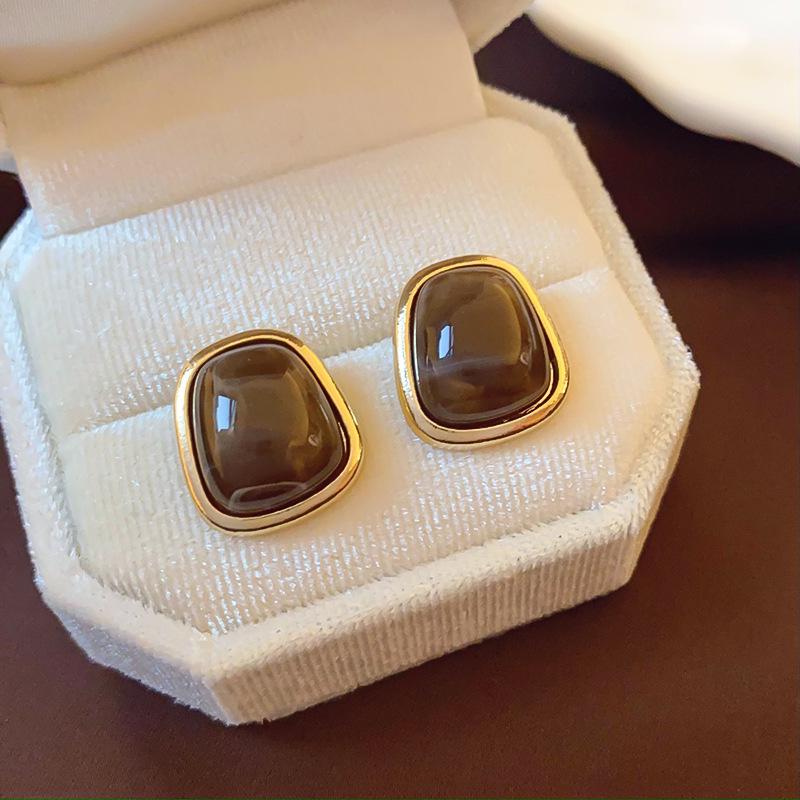 Silver Needle Tiger Eye Geometric Irregular Stud Earrings - Autumn Winter Retro Niche High-End Style.