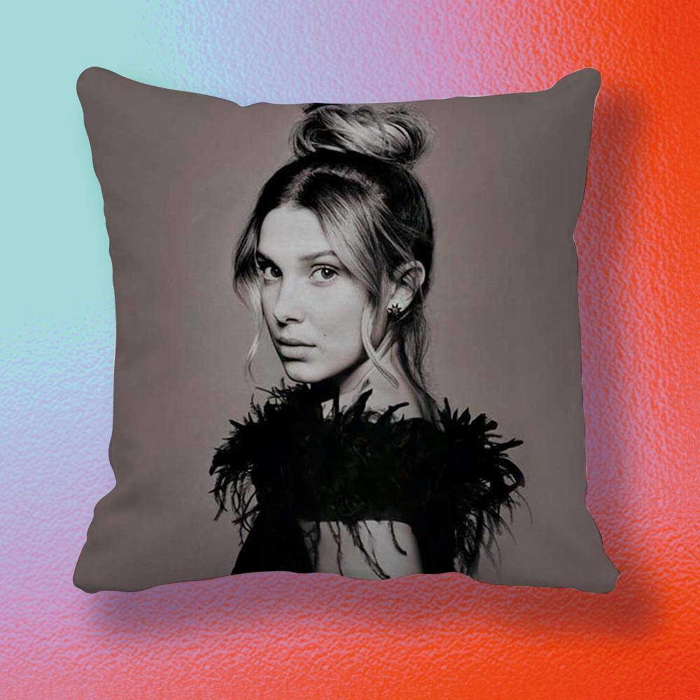Millie Bobby Brown   Kissenbezug Geschenk Hochauflösender DigitaldruckÜberraschend lebendiges Muster Haushalt 30cmx30cm(12x12Inch) black