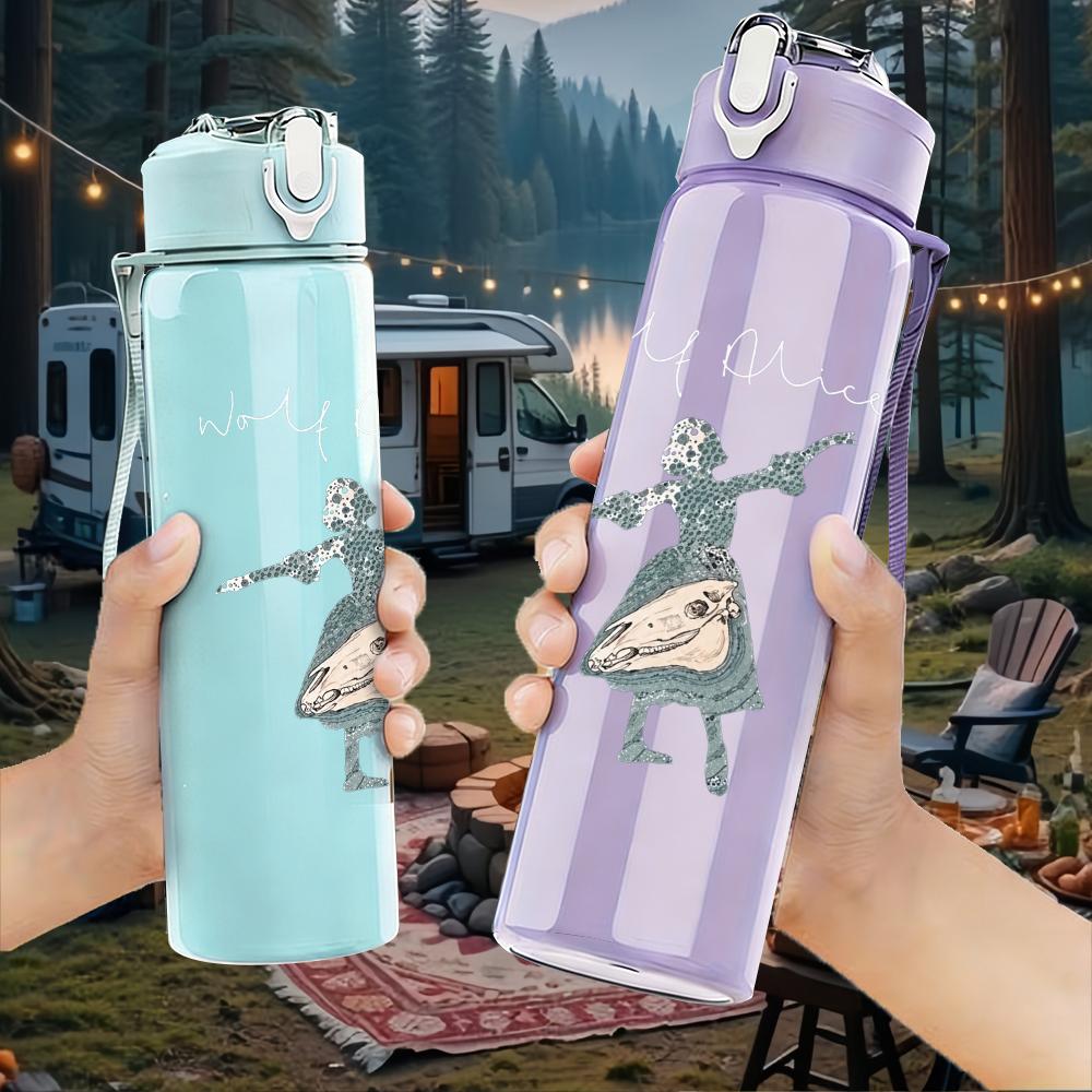 1PC Dancing female figure line sketch print 750ml colorful plastic sports water bottle leakproof pop up lid with straw for outdoor work home use