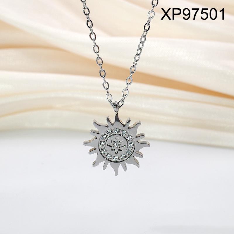European Style Gold-Plated Titanium Steel Necklace with Rhinestone Sun and Star Design for Women – Elegant Clavicle Chain Jewelry