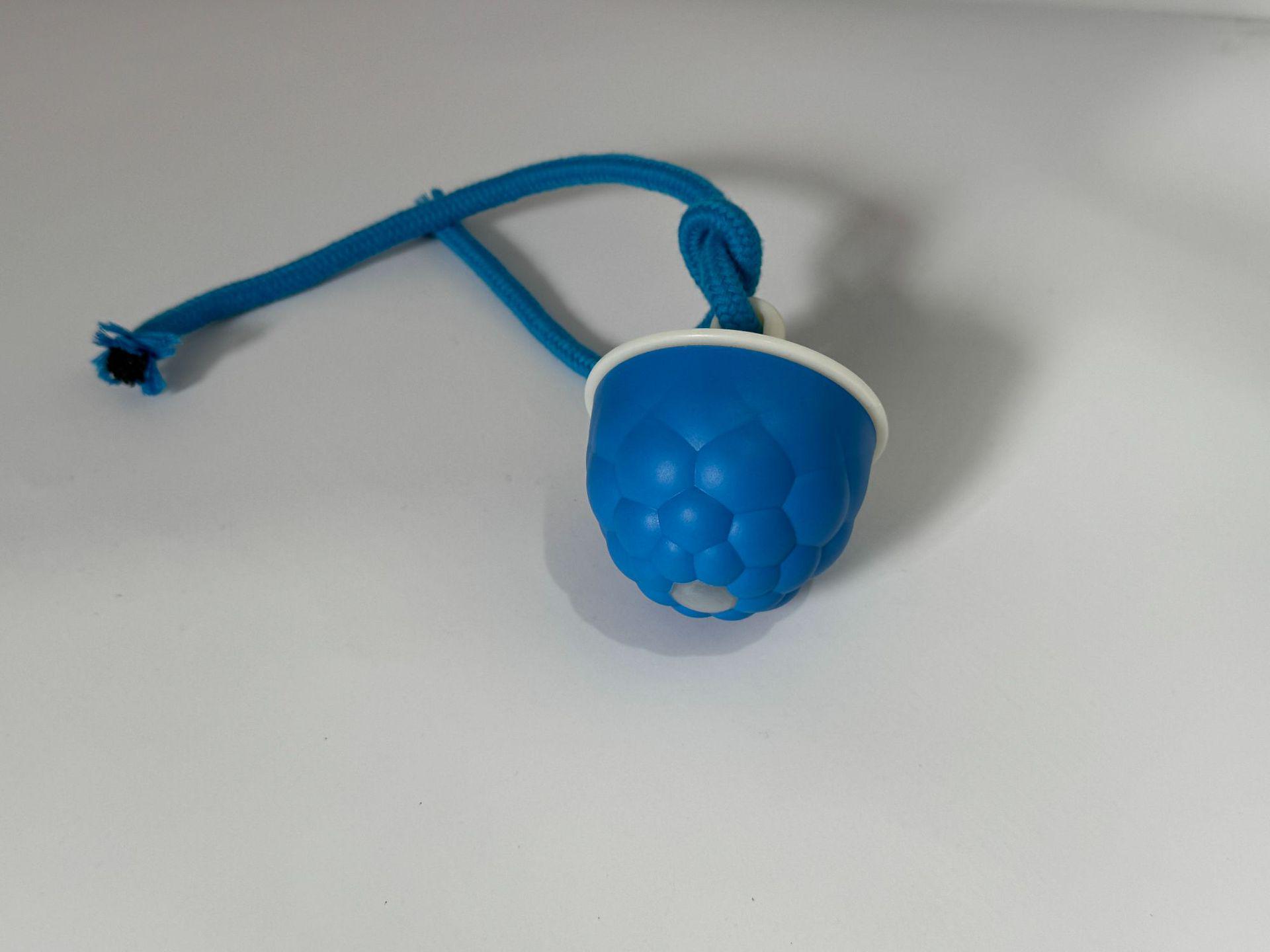 

Smart Teasing Cat Ball Toy: Rolling Rope Ball for Kittens & Cats