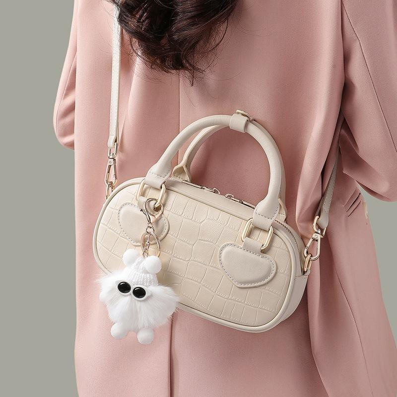 Bag New Summer Women s Bag Portable Bowling Bag Premium Sense Niche Boston Pillow белый