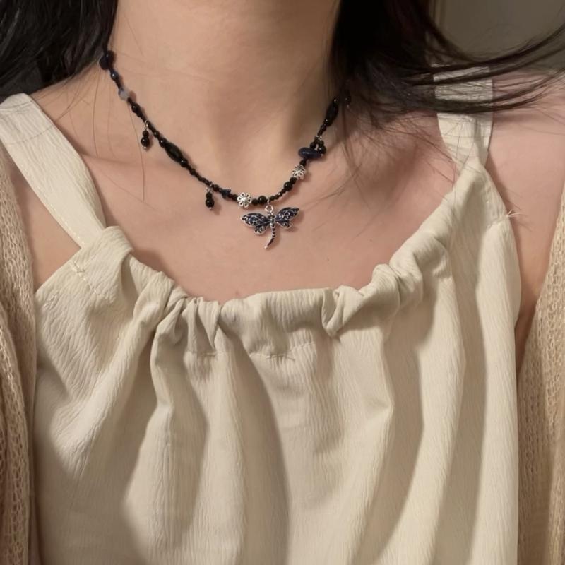 Fashion Metal Dragonflies Pendant Necklace Y2K Black Beads Chain Statement Choker Necklace for Women Club Punk Jewelry