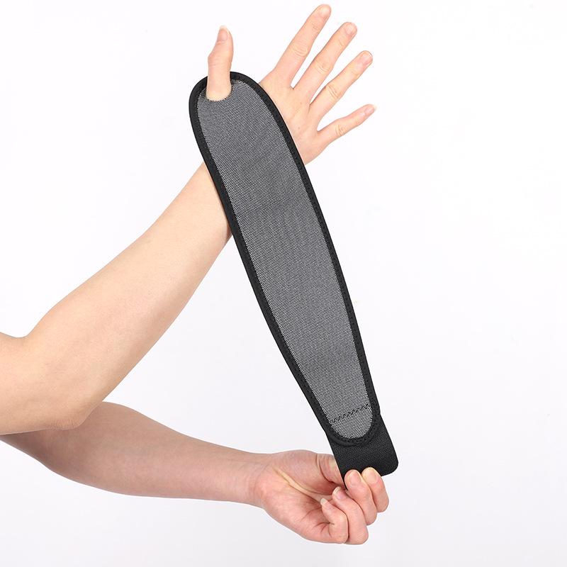 Magnetic Heated Wrist Support Wrap for Tenosynovitis and Sports Sprains Black, One Size, Single