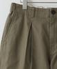 Leopeusaideu Box Pleat Pants Khaki(H)