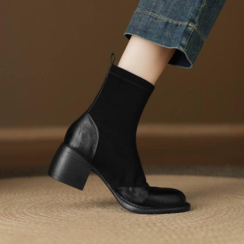 New Round Head Women's High-heeled Large-size Boots Korean Version Solid Color Sleeve Suede Martin Boots Autumn and Winter Square Heel Medium Boots