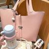 New shoulder bag, wind chime, large-capacity commuter handbag, women's bag fashion
