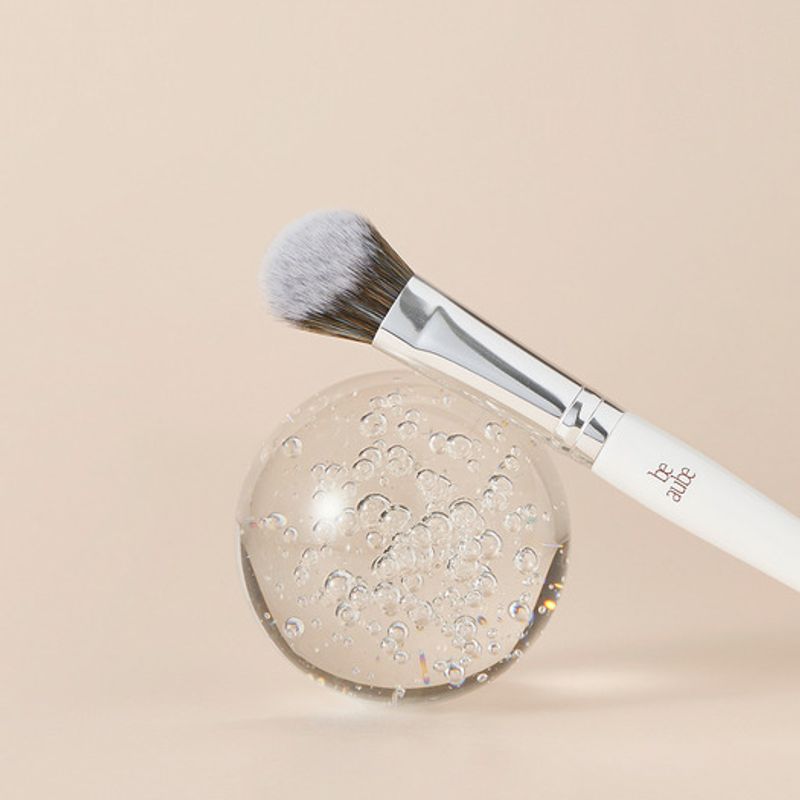 Beaube Small Cheek Brush