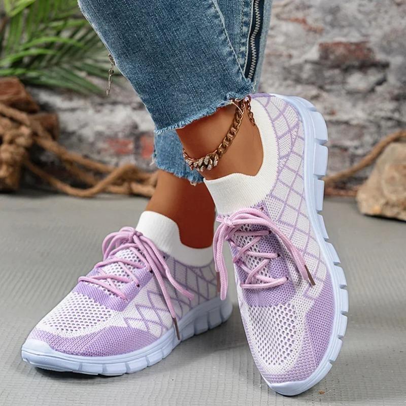 Fashion Women's Fashion Strip Plaid Knitted Sneakers Soft Sole Breathable Mesh Running Shoes for Women Lightweight Slip On Tennis Shoes
