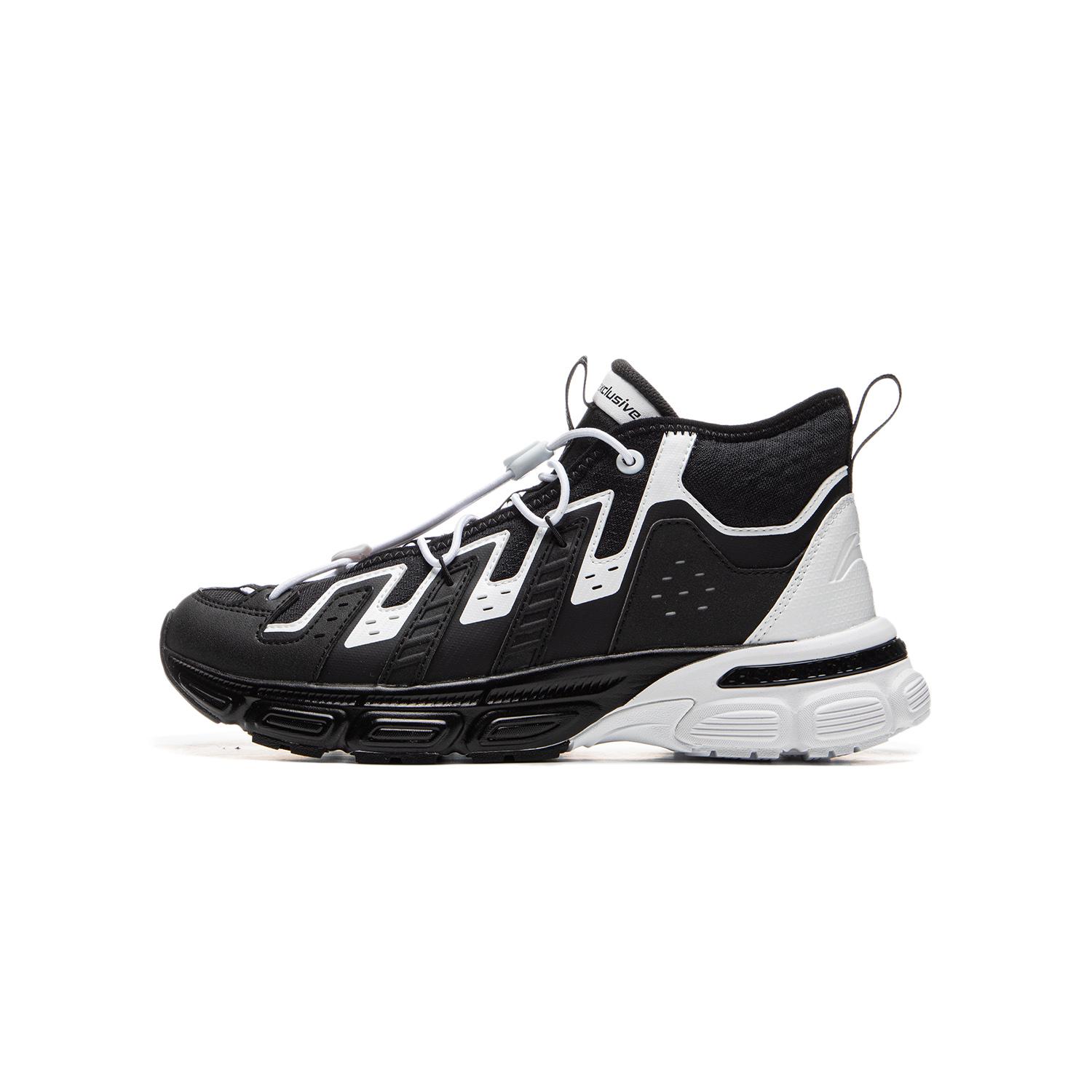 

Li Ning Детская спортивная серия лайфстайл Удобные модные нескользящие износостойкие полуботинки Повседневная детская обувь Черно-белые YKCU174-1 32