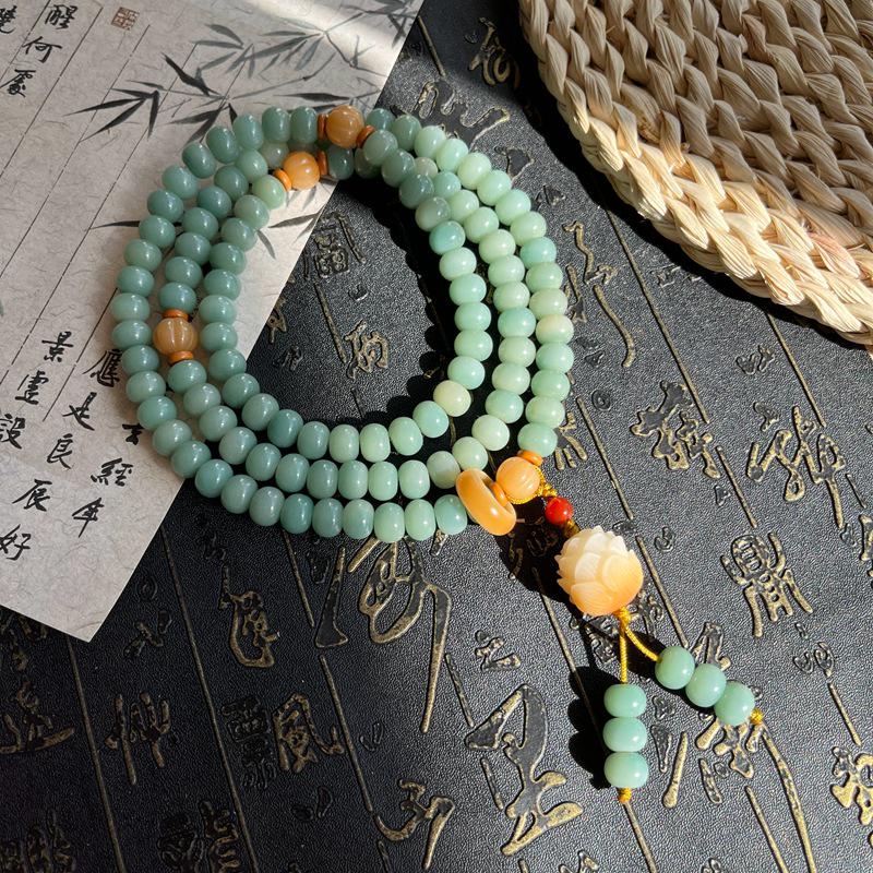 Elegantes mehrsträngiges Lotus-Perlenarmband für Damen: Antiker chinesischer Stil, Cool und Schick