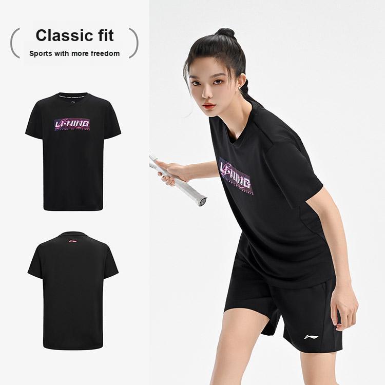 Li Ning Badminton Series Creatief Logo Klassiek Ademend Vitaliteit Mode Casual Dagelijks Sport T-shirt met Korte Mouwen Unisex Tops Zwart ATSV627-1
