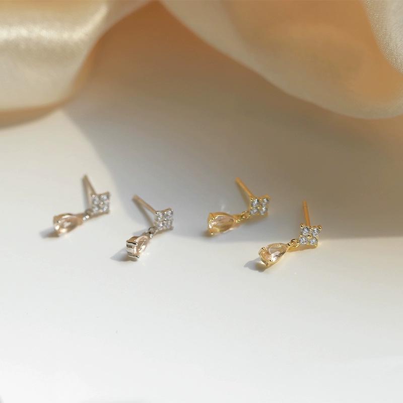 925 Sterling Silver Tea-Colored Teardrop Crystal Stud Earrings - Women's Summer Earrings with High Design Sense
