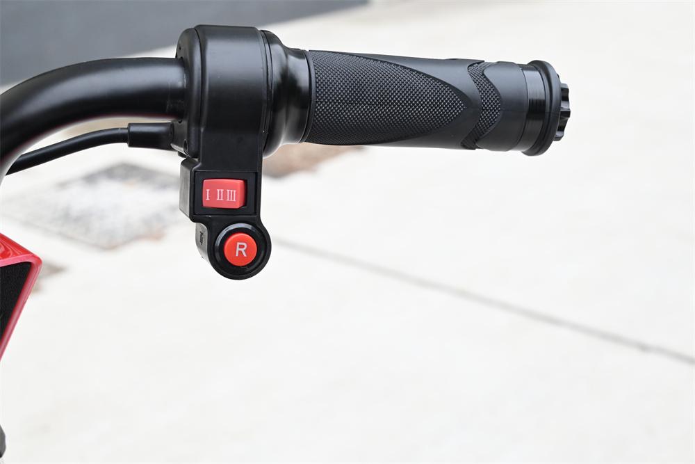 Trotinette Électrique Pliante Certifiée CE | Puissance 500W, Autonomie 50KM | 4 Roues avec Freins à Double Disque et Éclairage LED - Ultra-Sécurisée pour les Personnes Âgées