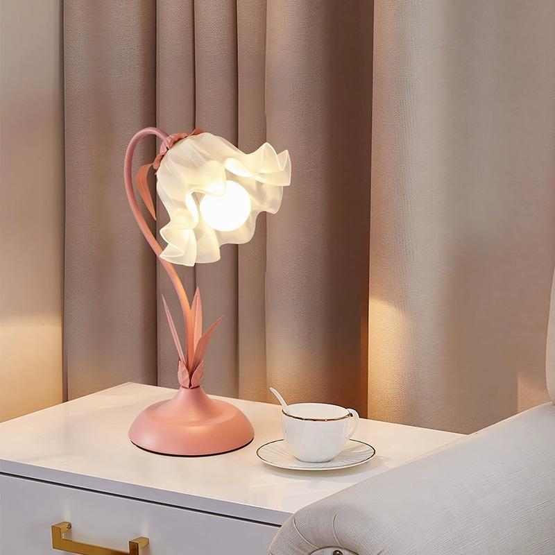 European Table Lamp Night Light Bedroom Bedside Creative Flower Lamp Home Decoration Atmosphere Lamp Valentine's Day Gifts