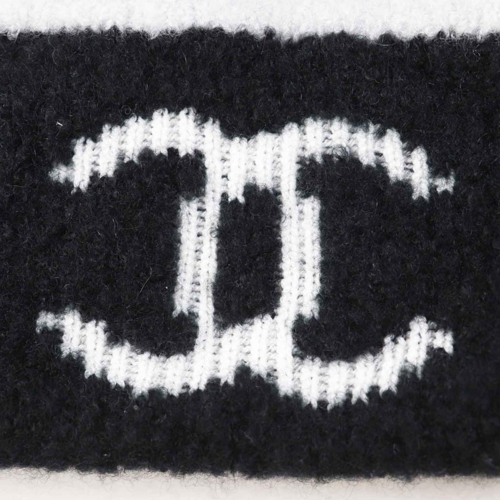 Pristine CHANEL gloves COCO Mark Bicolor Black White wool Women Used