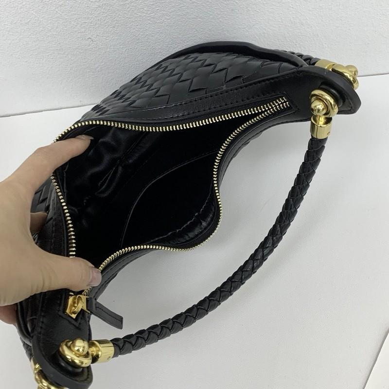 Womens Genuine Leather Woven Underarm Bag Versatile Crescent Shoulder Crossbody