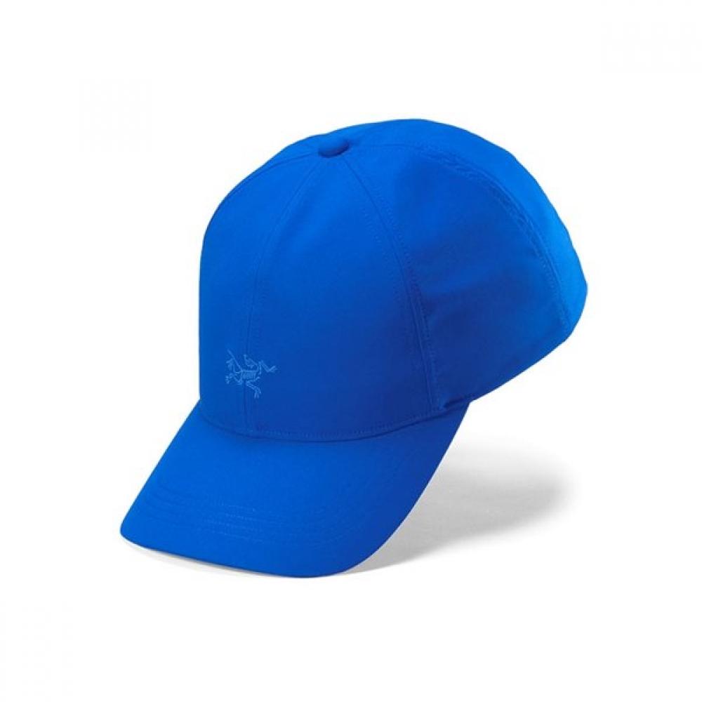 Arc Teryx Small Bird Hat Aeofux7074 Vitality   Fluidity NA