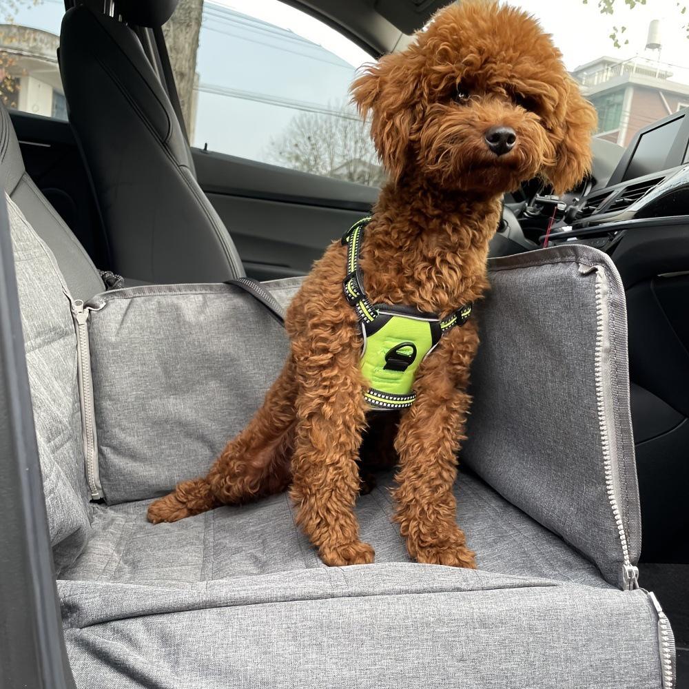 

Car Seat for Dogs and Cats Foldable Pet Carrier Seat with Safety Belt Waterproof Car Seat Cover Suitable for Most Cars серый