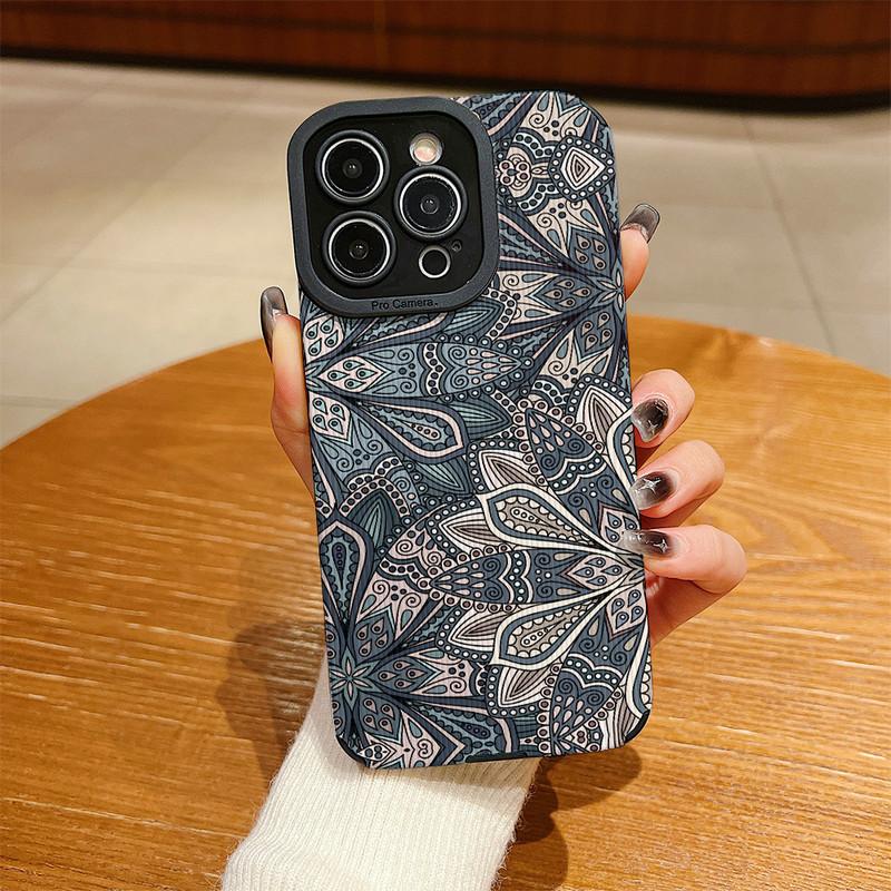 

Протиударний м’який силіконовий чохол із вертикальною зернистою шкірою Shell із квітковим малюнком і повним захистом об’єктива камери для iPhone iPhone 12