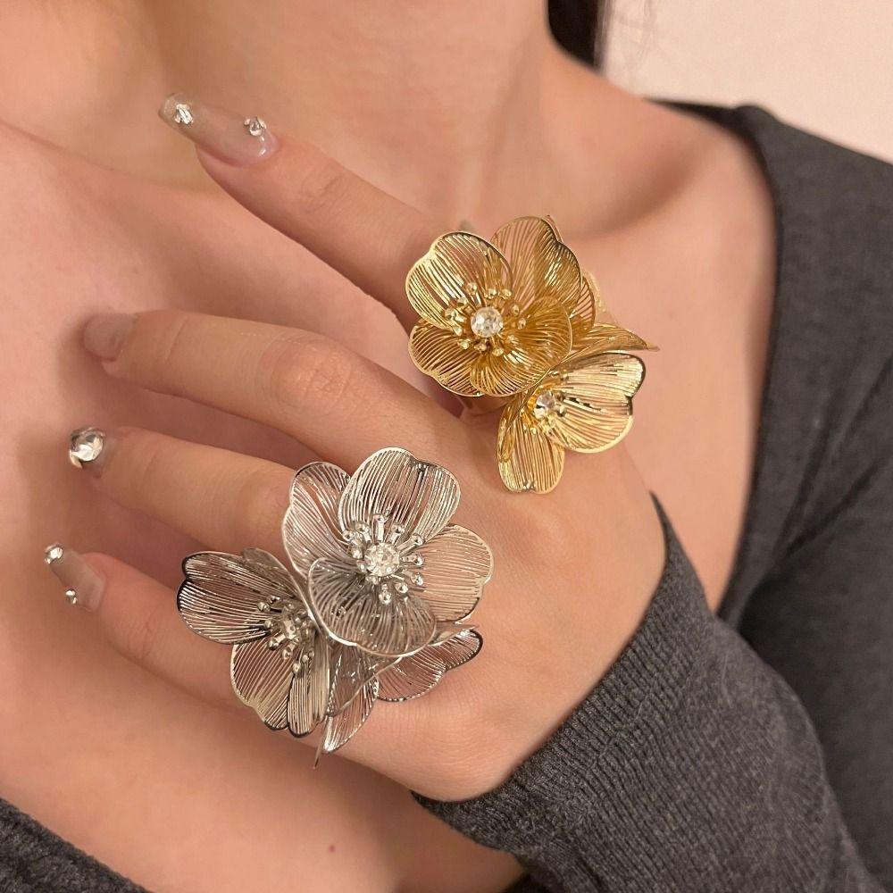 Multi Layered Flowers Irregular Hollow Open Ring Zinc Zinc Alloy Wide Finger Buckle  Women