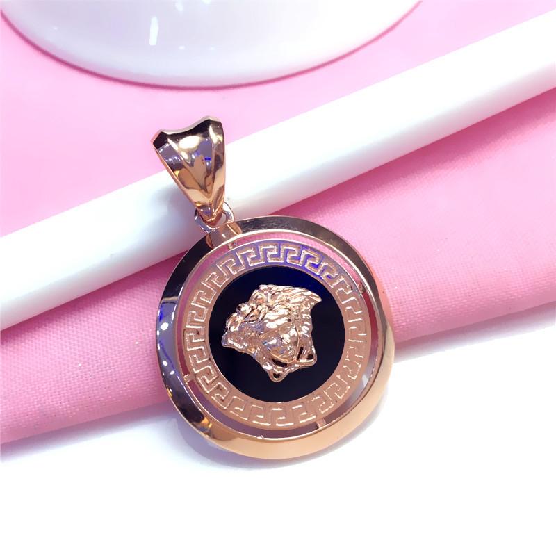 Exquisite Russian Purple Gold Luxury Round Exquisite Pendant European And American Fashion Rose Gold Plated Hollow Necklace Jewelry